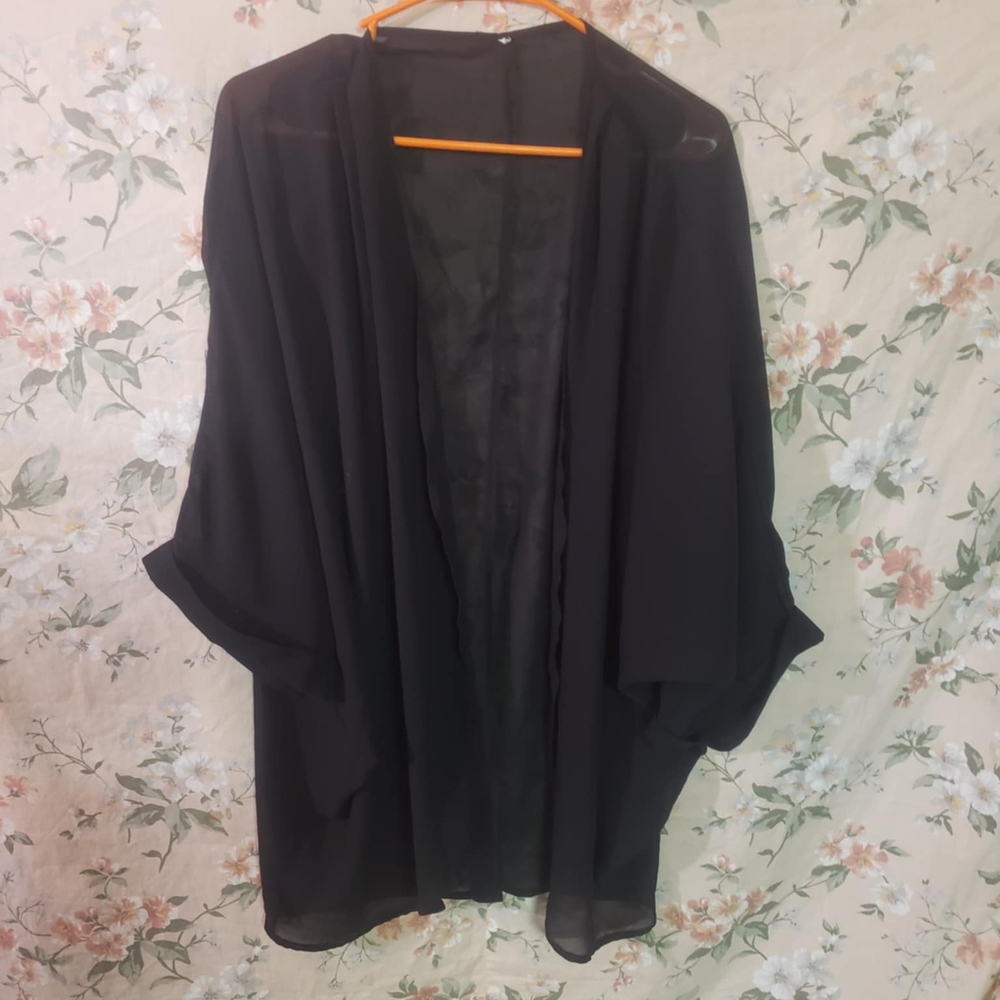Chic Black Sheer Kimono